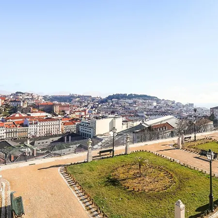 Vintage-chic In The Center, Chiado 리스본