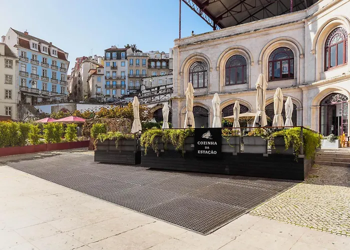 Vintage-chic In The Center, Chiado Lejlighed Lisboa